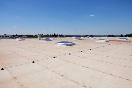 Commercial roof cleaning