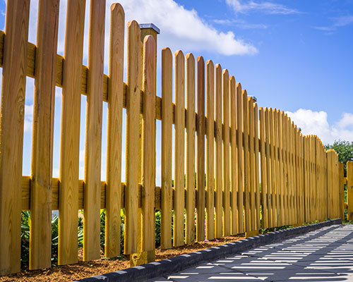 Fence Cleaning