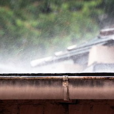 How Often Should You Schedule Professional Gutter Cleaning in New Jersey?